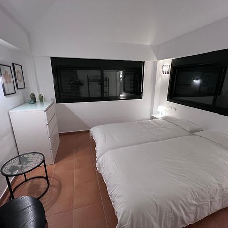 ベナルマデナBiznaga Hols (Adults Only)アパートメント エクステリア 写真